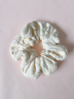 Vacay Scrunchie