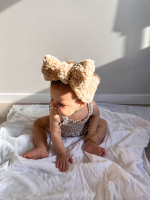 Fluffy Bow - Hazelnut