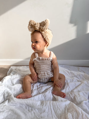 Fluffy Bow - Hazelnut
