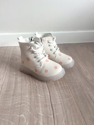 White Lace Up Boots/ Custom Daisy Painted Boots ONE SIZE 28 IN STOCK (AU10)